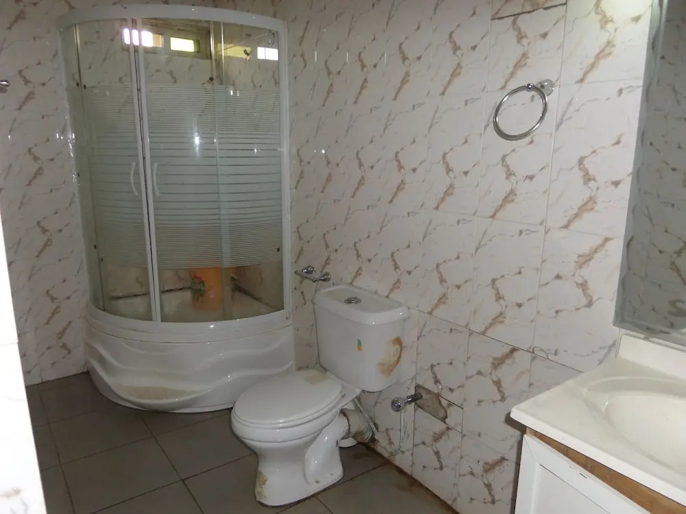 West Gate Gold Suites And Resorts