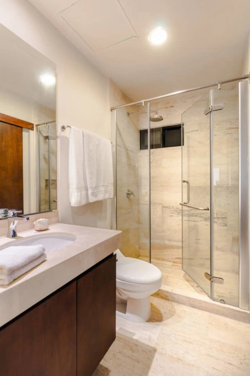 Brand New 1br, AC, Beach, Rooftop Pool