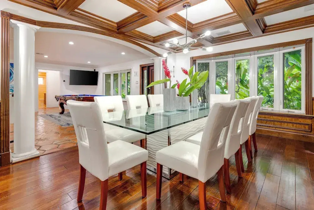 5mins to Beach Pool + Hot Tub Billiards Coral Ridge Getaway by Avantstay