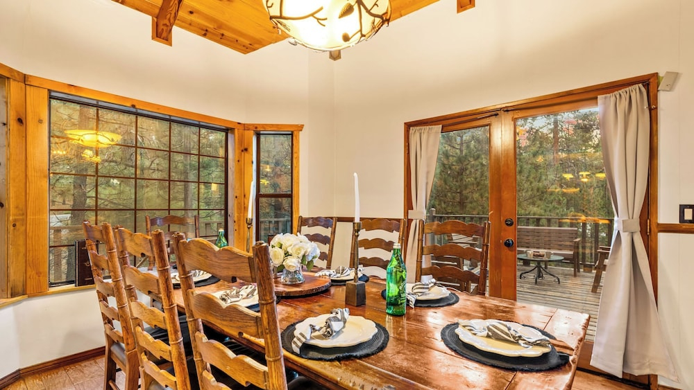 Lakeview Cabin w/ Game Room & Deck Near Ski Slopes & Trails Sleeps 16 Waterview by Avantstay