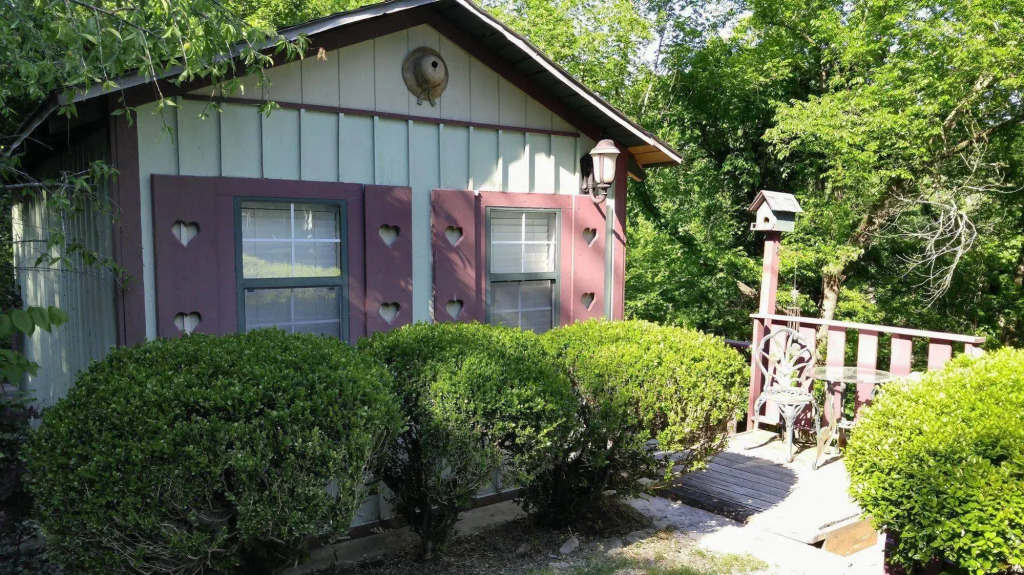 Hidden Springs Bed and Breakfast