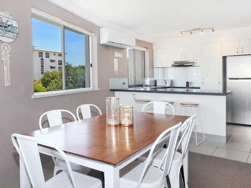 Broadwater Quays 5 - Three Bedroom Water View Apartment, only 2 blocks from Mooloolaba Beach!