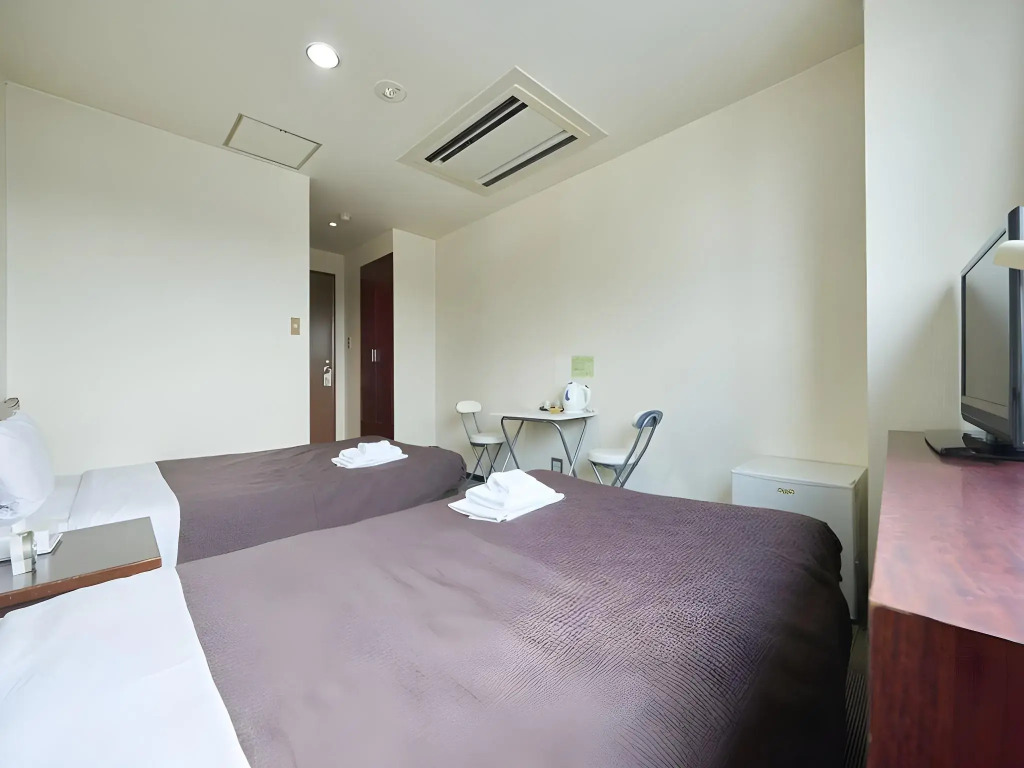 Select Inn Tsuruga