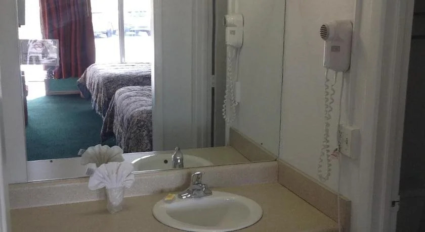 Budget Inn