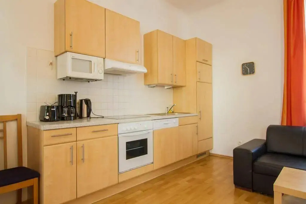 Pilgram Apartments