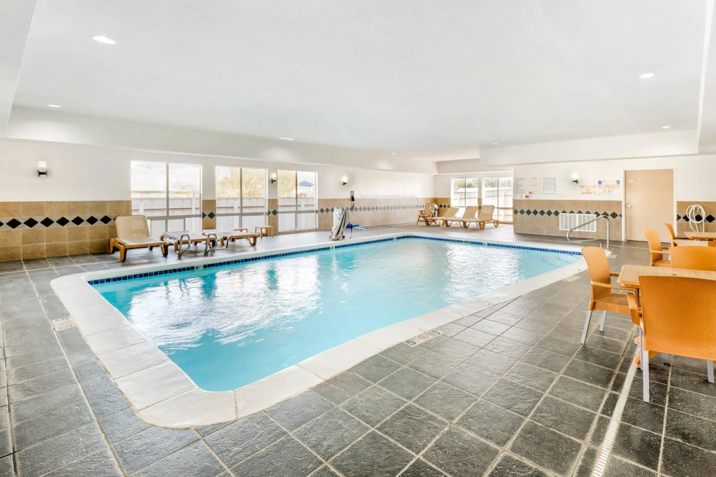 Comfort Suites Pecos