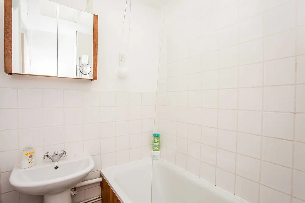 Modern 2 Bedroom Flat in Stoke Newington