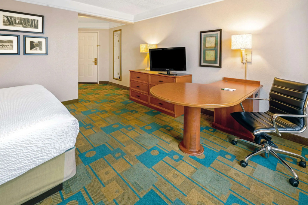 La Quinta by Wyndham Salt Lake City Airport