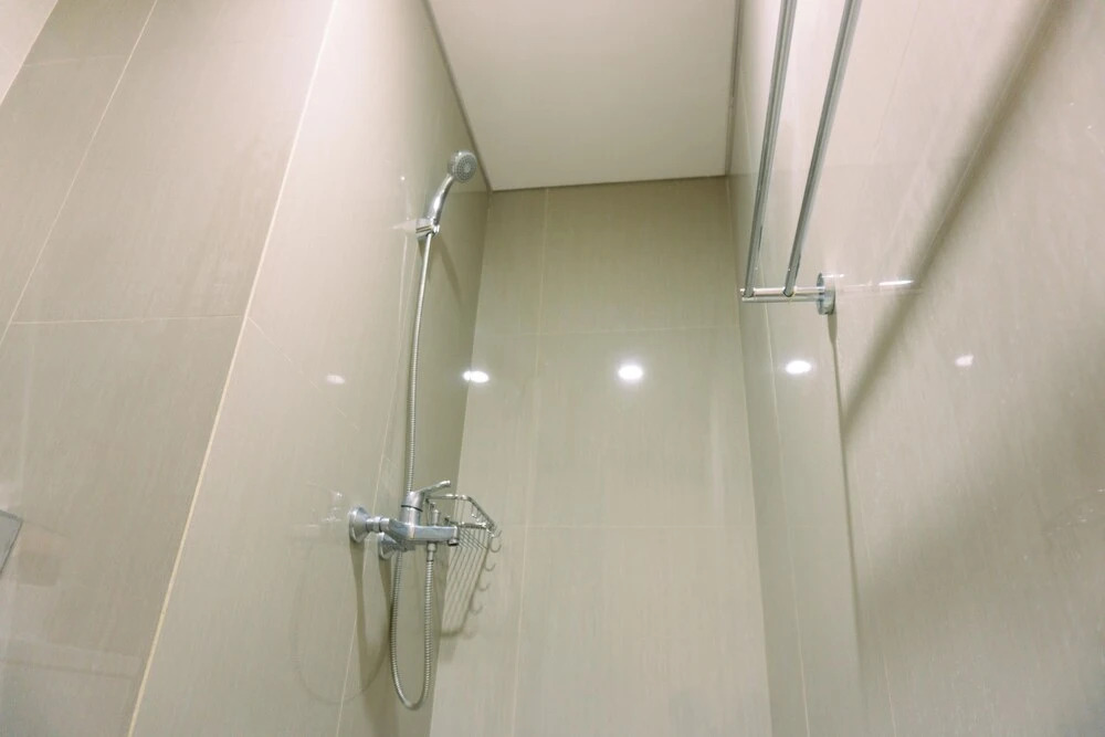 Well Furnished And Elegant 1Br At Bintaro Embarcadero Apartment