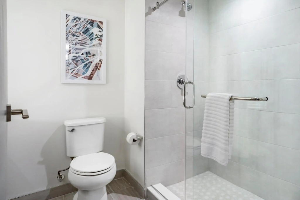Comfort Inn & Suites Newark Liberty International Airport