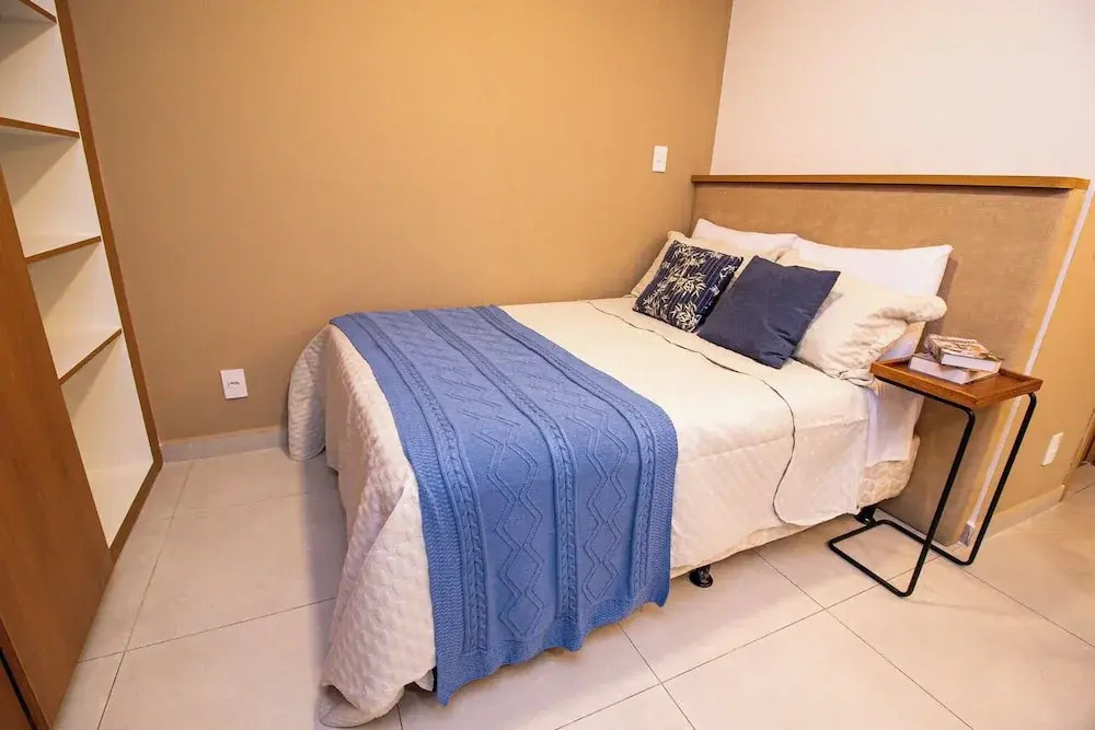 Studio no Centro com Academia Piscina e Varanda