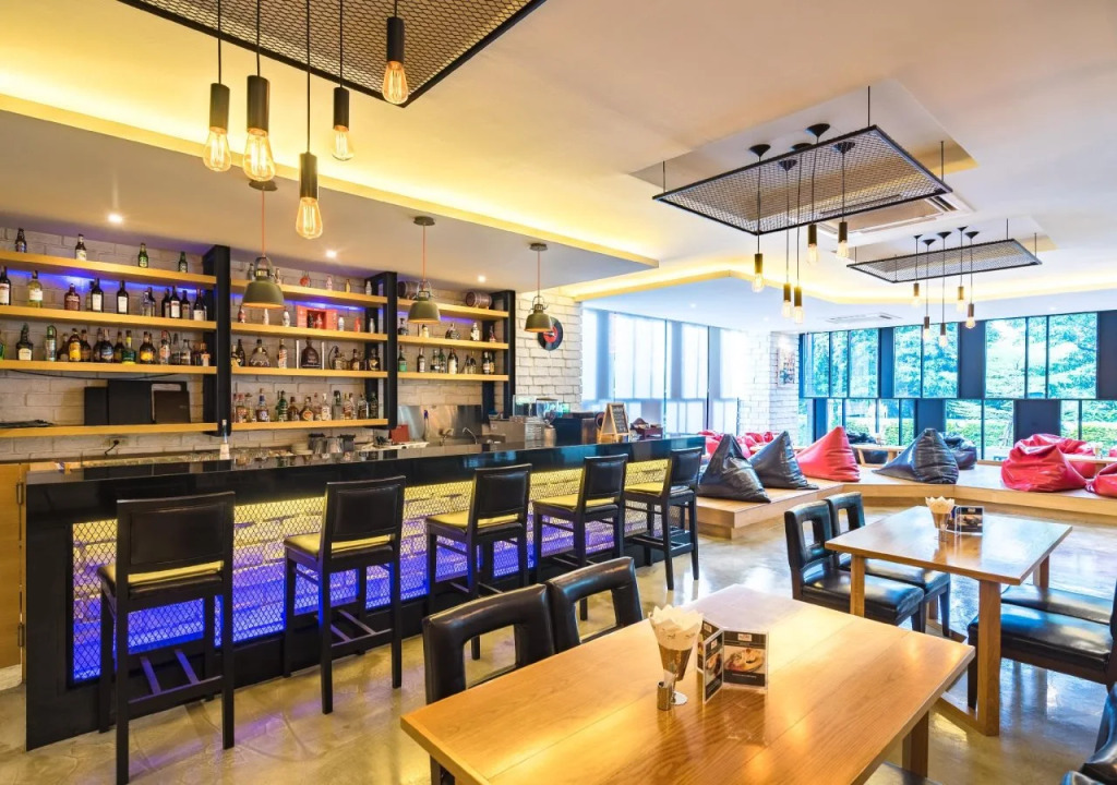 Parinda Hotel - near Benjakitti Park & Queen Sirikit National Convention Center