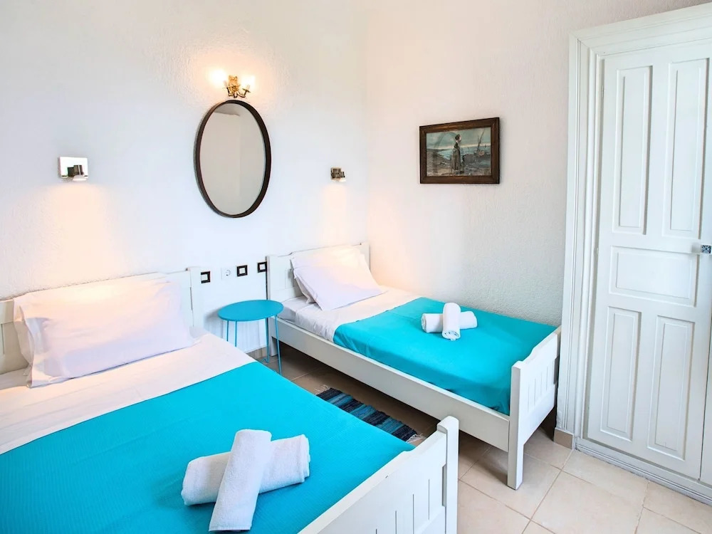 Modern Apartment in Agios Nikolaos Near Sea
