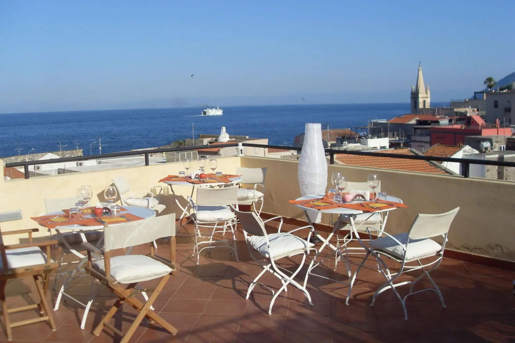 Hotel Villa Meligunis