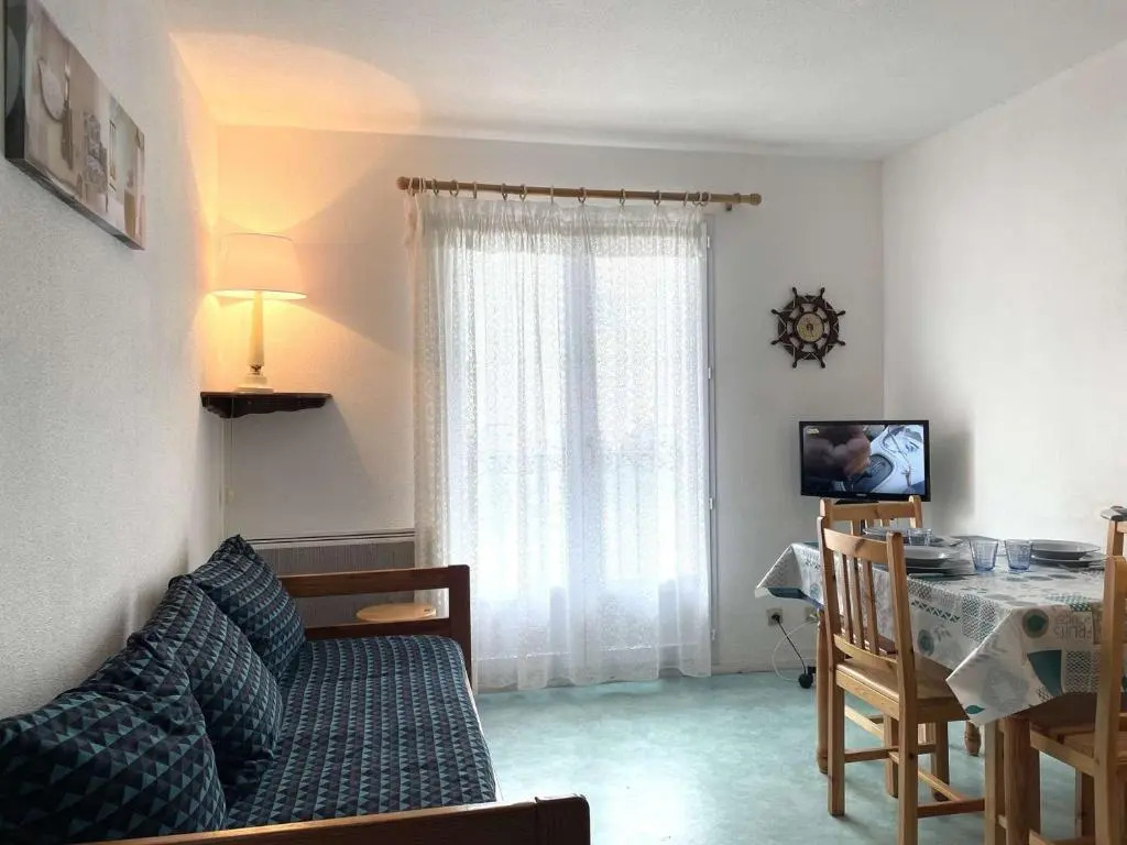 Appartement Saint-Gilles-Croix-de-Vie, 2 pièces, 4 personnes - FR-1-224-140