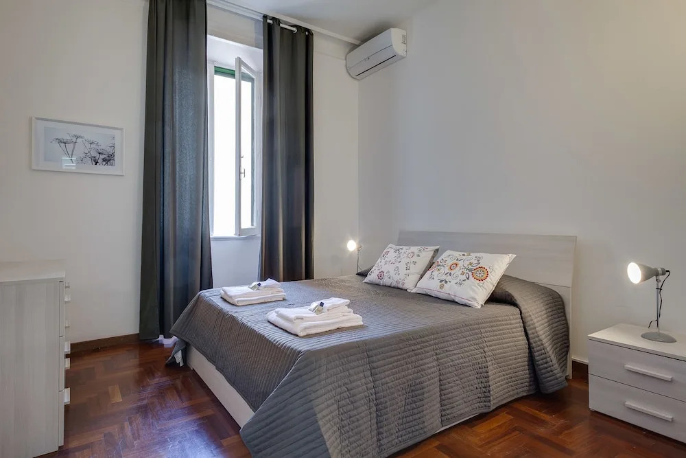 Travel & Stay - Mirabello