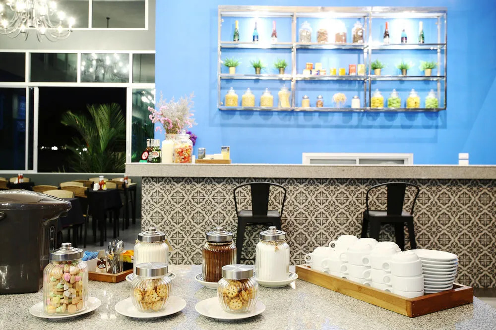 ZEN Rooms Takua Thung Road