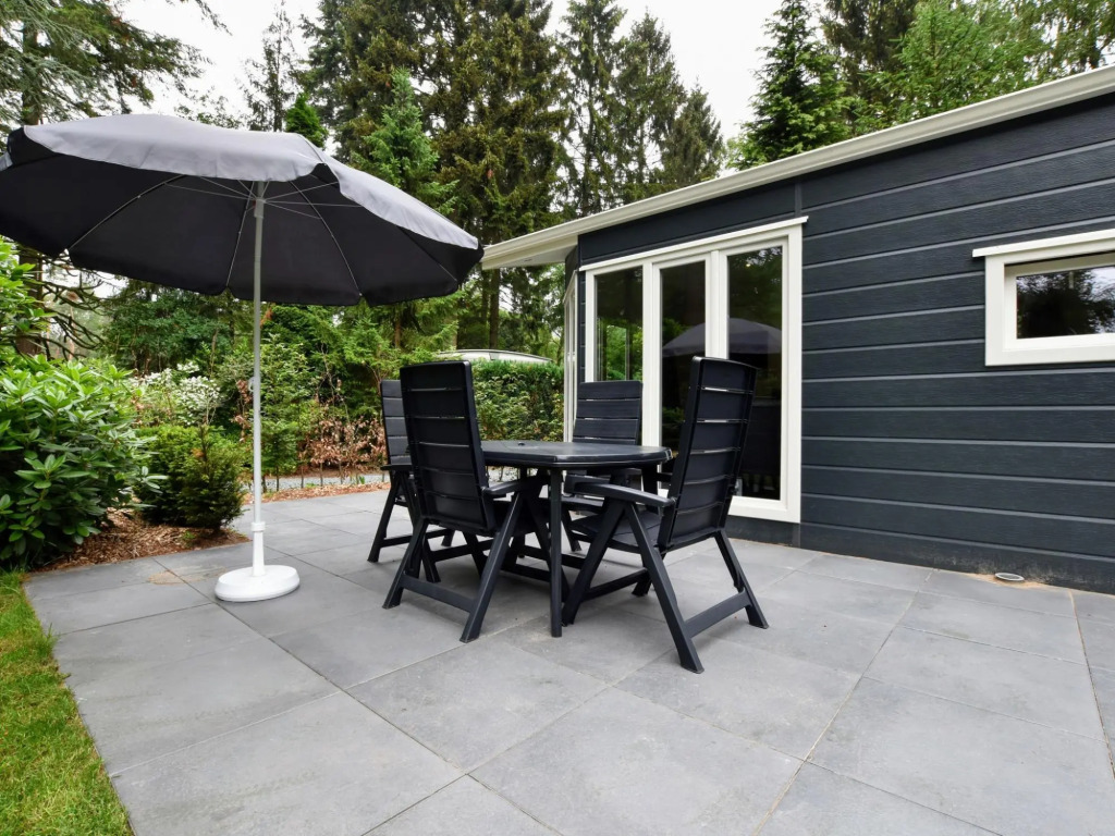 Stylish Stay in Vorden Woods