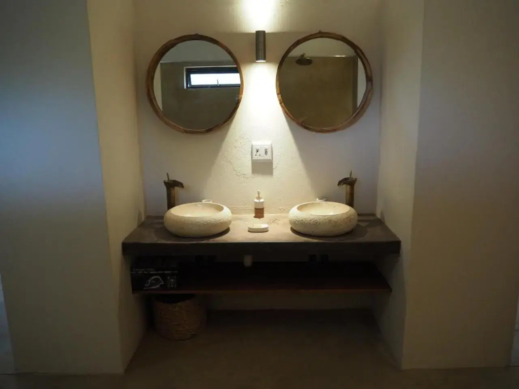 Pata Pata House