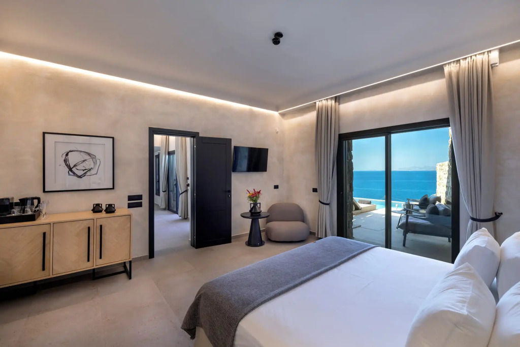 Tropicana Suites & Villas Mykonos