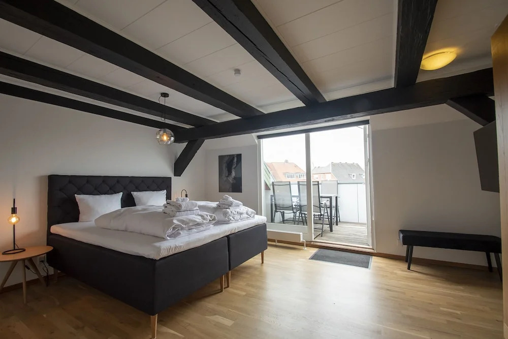 Stylish two floor Deluxe Apartment