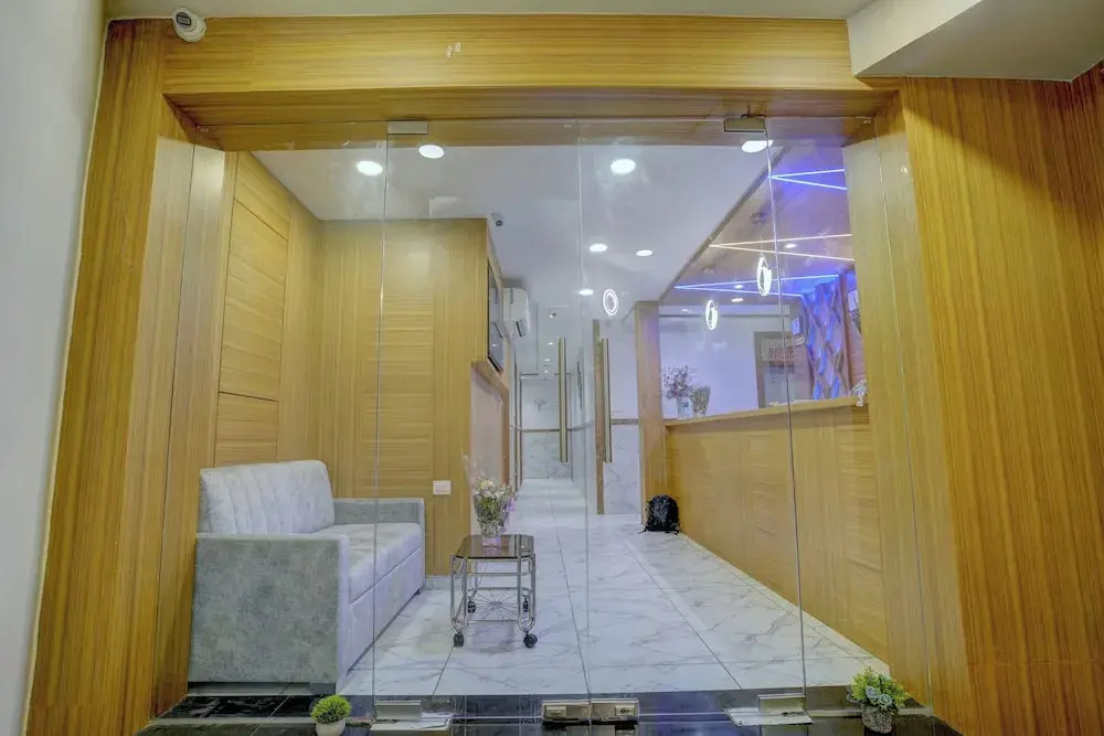 Hotel Arts International