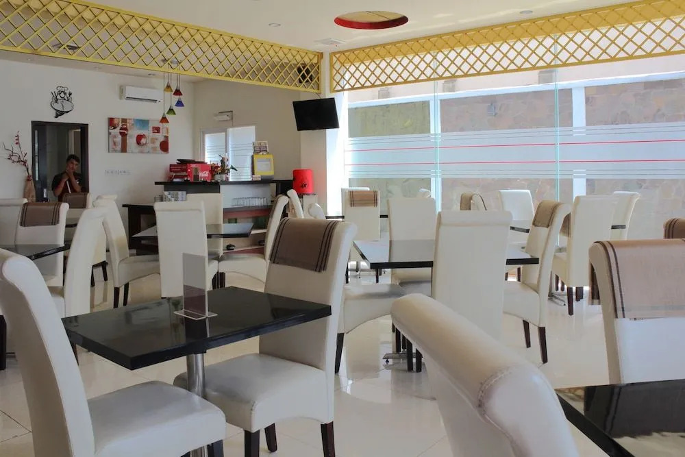 Airy Kiaracondong Ibrahim Adjie Bandung