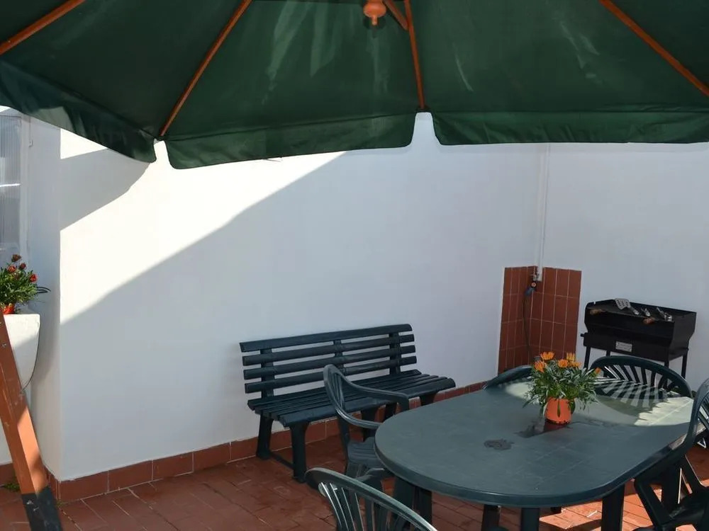Lavinio Terrace