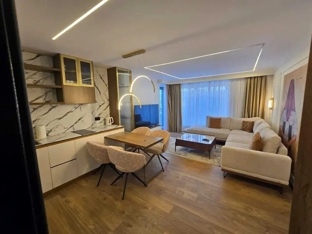 Apartments Lura