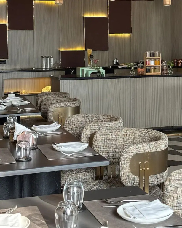 Omaya Suites