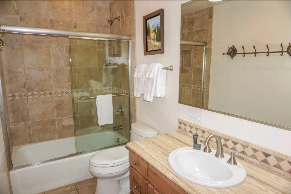 Waterfront Lakeview Ave Tahoe  Rental 2 Bedroom Condo