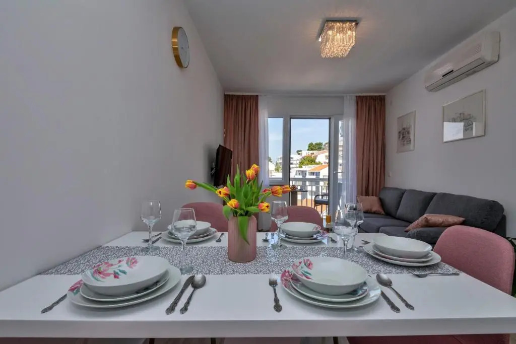 Luxury apartment Makarska 2min from beach