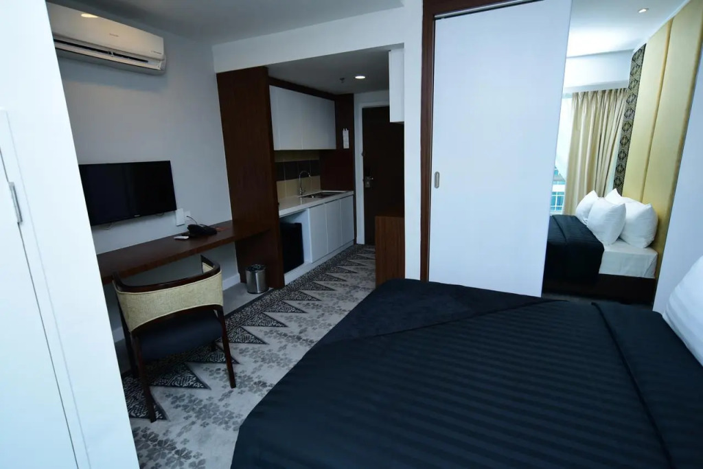 UTM Hotel & Residence