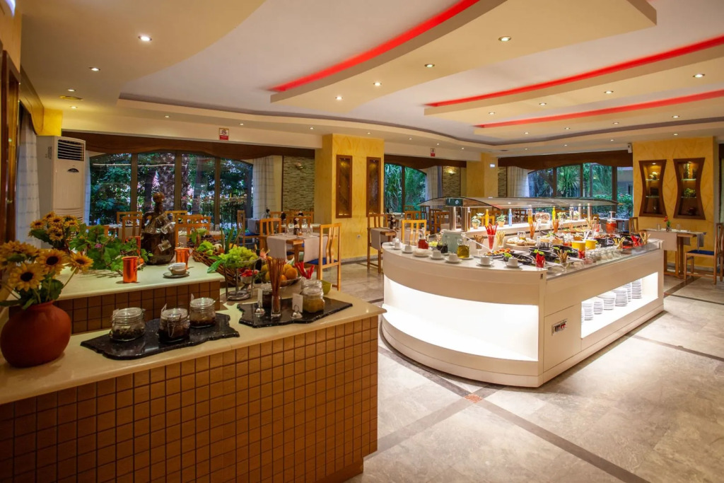 Pantheon Hotel