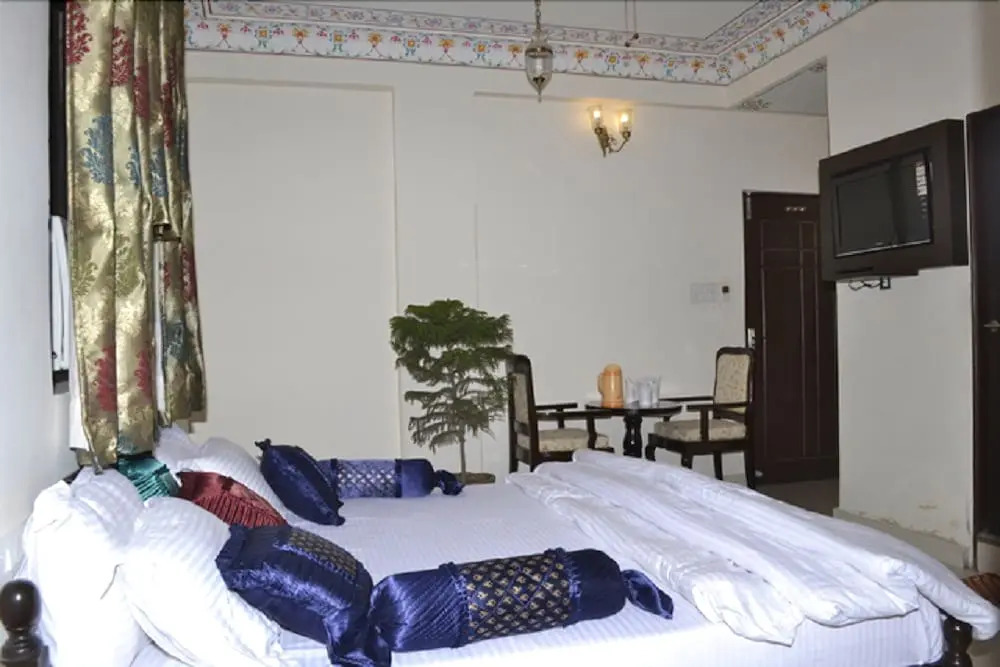 Room Maangta 102 Jaipur