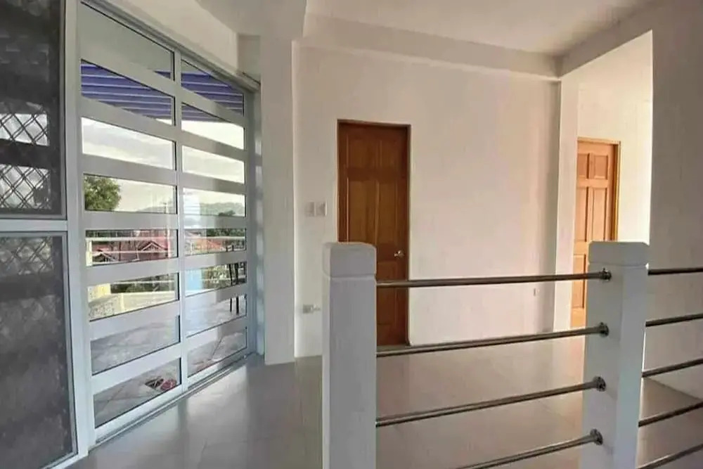 Villa Teresa Esperanza Tourist Inn