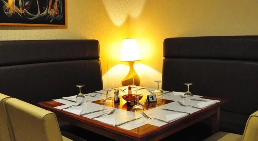 Hotel Nina