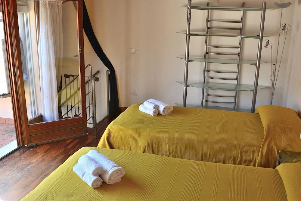 Apartment Benaco near Downtown
