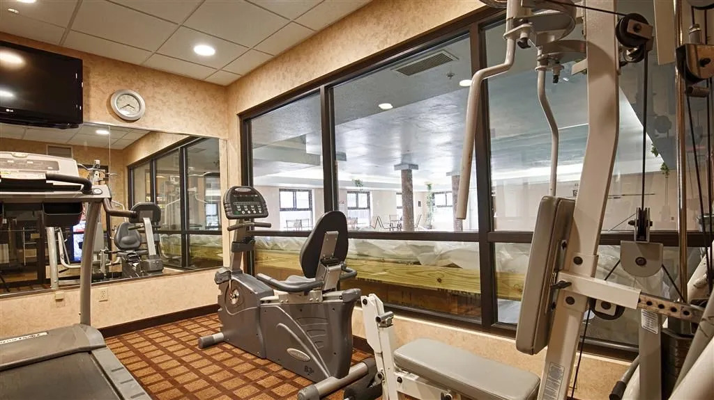 Best Western Inn & Suites - Midway Airport