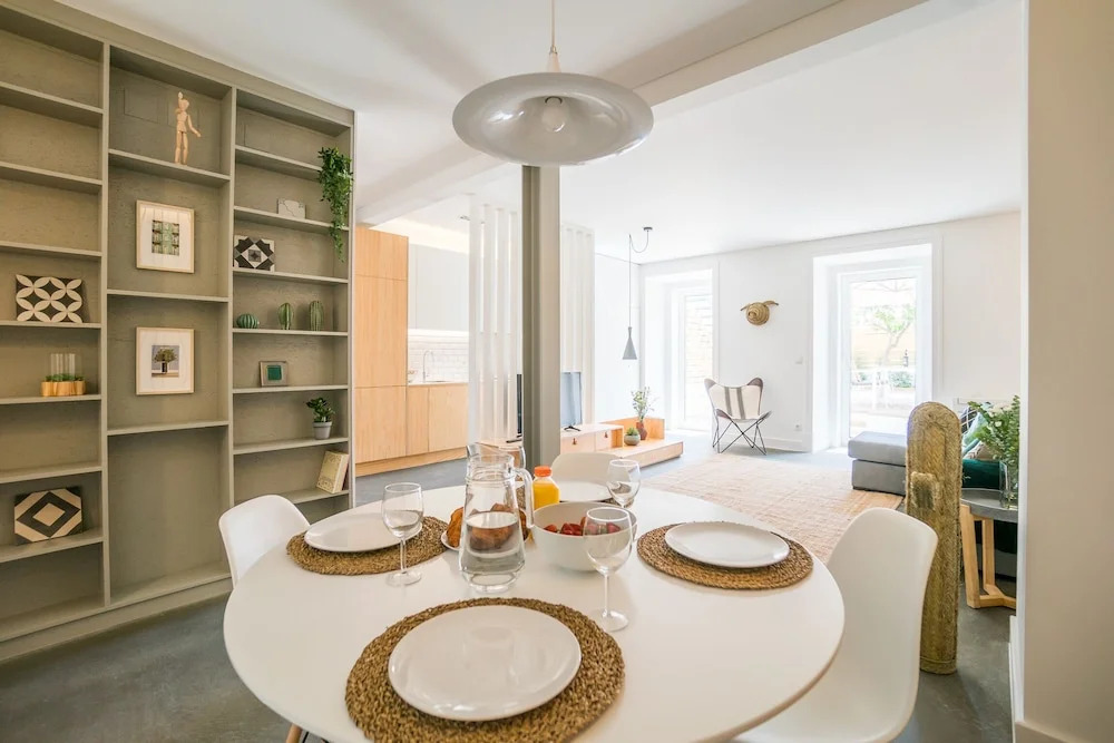 Lemon Tree Garden 3 Bedroom Apartment