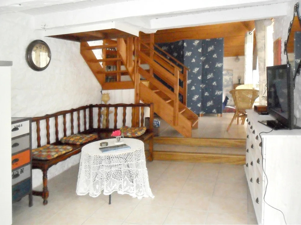 Studio in Pluvigner, With Furnished Garden - 23 km From the Beach