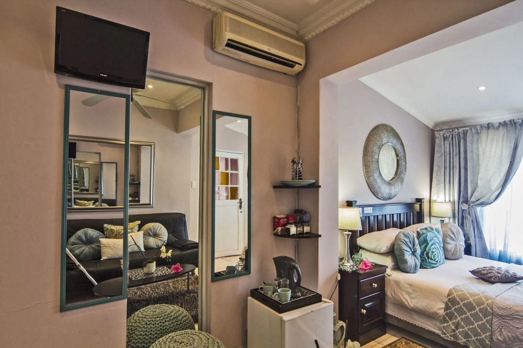 La Loggia Bed and Breakfast
