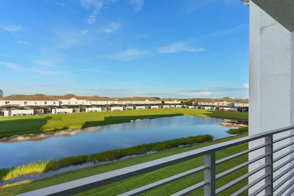 Storey Lake Sweet 2br Home 3121