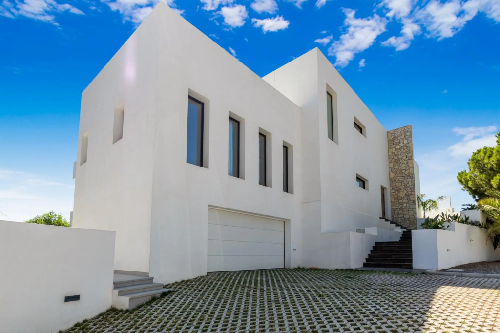 Villa Nirvana in Fuengirola