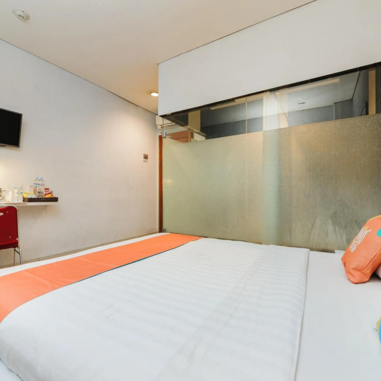 Sans Vibes Joe Hotel Soekarno Hatta Airport