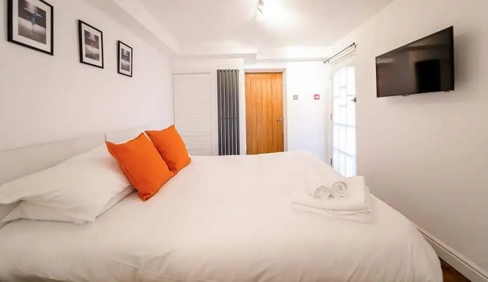 My Serviced Space - Battersea 1B
