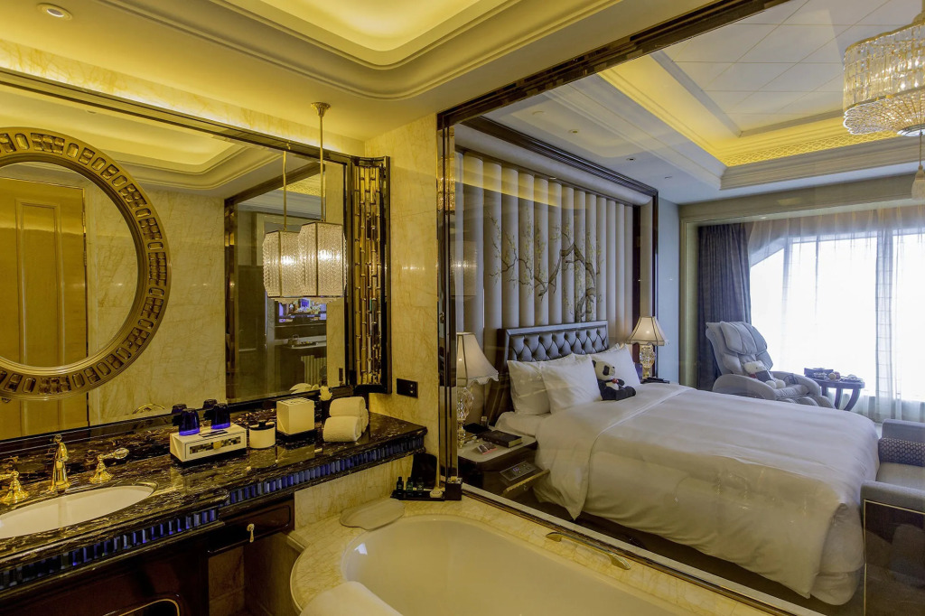 Wanda Reign Wuhan