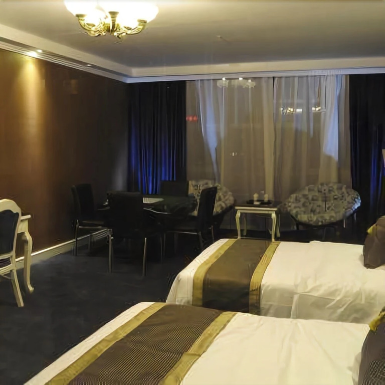 Jinzhonghuan Holiday Hotel