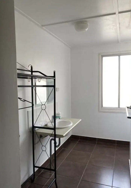 McGuire's CBD Hotel