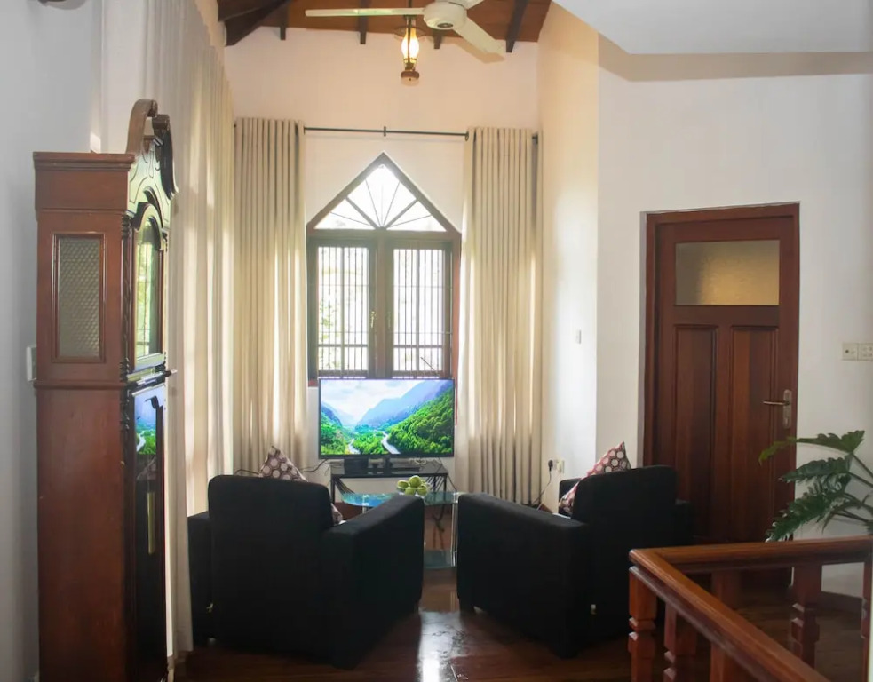 Holistic Villas River